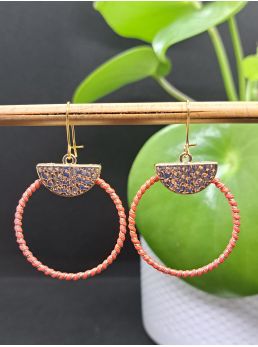 Dormeuses macramé saumon et doré