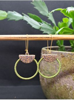 Dormeuses macramé vert olive et doré