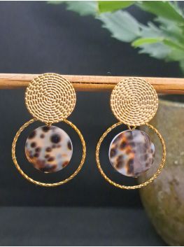 Puces, perles coquillages