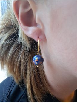 Créoles, perles en bois vertes.
