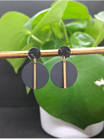 Puces résine champagne et noire, médaille noire et tige laiton