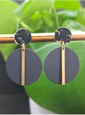 Puces résine champagne et noire, médaille noire et tige laiton