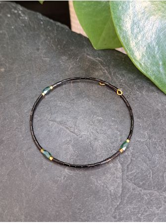 Noir et vert fonçé 5