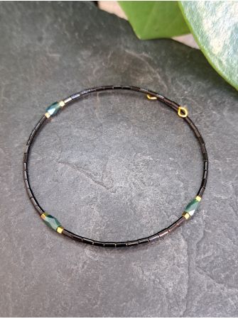 Noir et vert fonçé 5