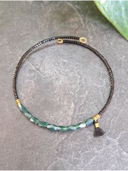 Noir et vert fonçé 10