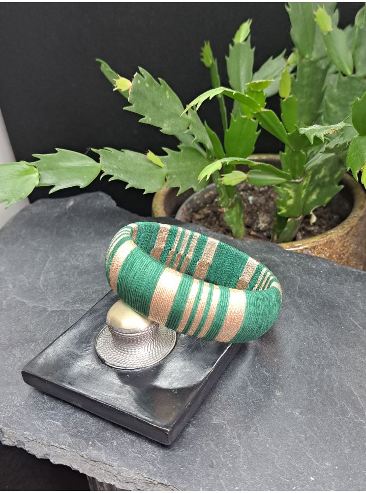 Jonc vert sapin et cuivré Jonc vert sapin et cuivré