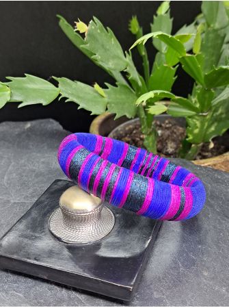 Jonc XL bleu roi, violet et métallisé bleu/noir.