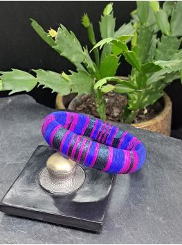 Jonc XL bleu roi, violet et métallisé bleu/noir.