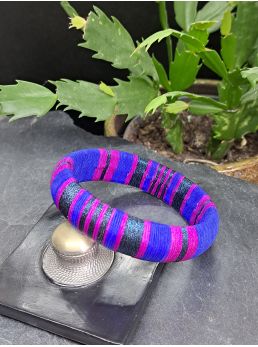Jonc XL bleu roi, violet et métallisé bleu/noir.