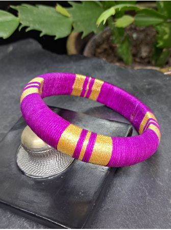 Jonc violet et doré