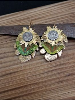 Dormeuses cuir et plume.