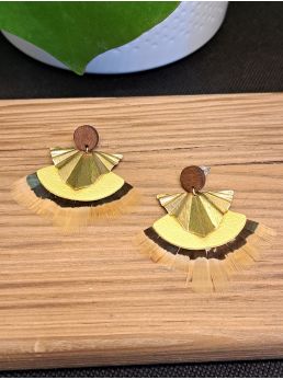 Série plumes et cuir.