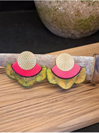 Série plumes et cuir.