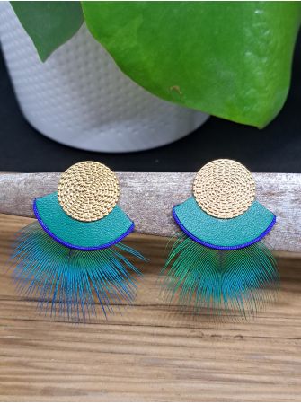 Série plumes et cuir.