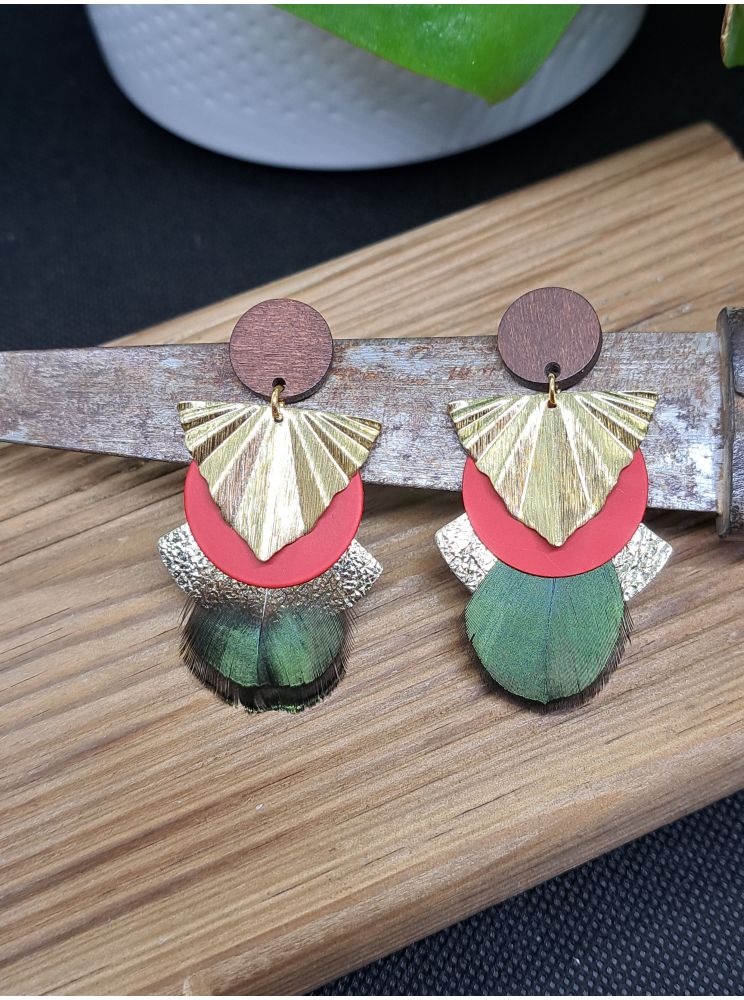 Boucles avec plumes et cuir Boucles avec plumes et cuir