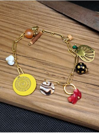 Bracelet chaine et breloques