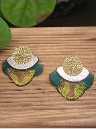 Série plumes et cuir.