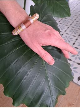 Jonc marron, beige et doré.