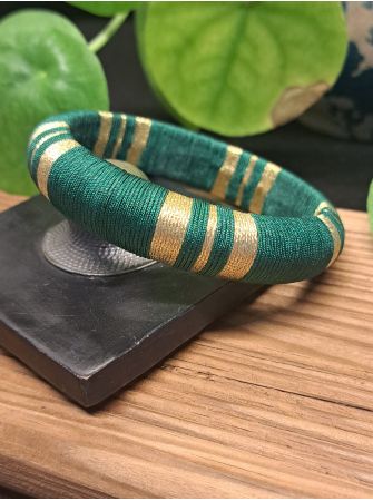 Jonc vert sapin et doré