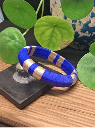 Jonc bleu roi et cuivré