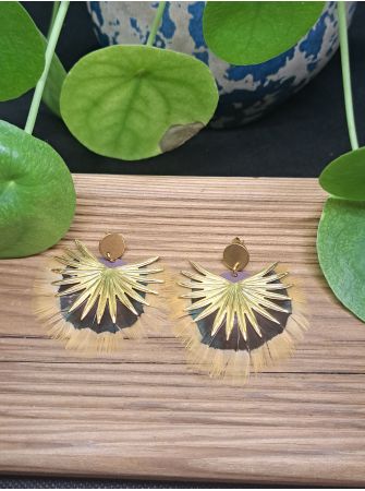 Boucles série plumes et cuir.