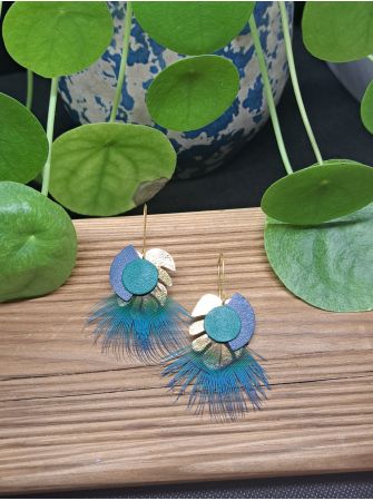 Série "plumes" et "cuir"