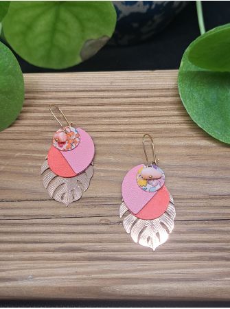 Dormeuse, feuille monstera et cuir rose