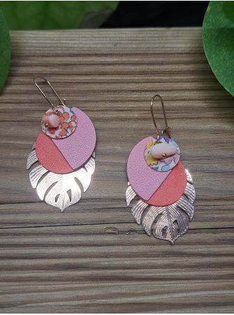 Dormeuse, feuille monstera et cuir rose