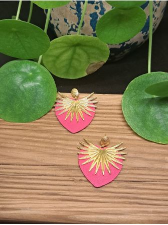 Coeur en cuir rose et acier inoxydable