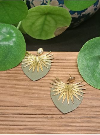 Coeur en cuir kaki et acier inoxydable