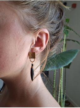 Boucles d'oreilles nature, corne noire.