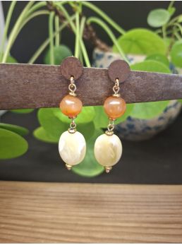 Boucles d'oreilles Mila, beige/orangée.