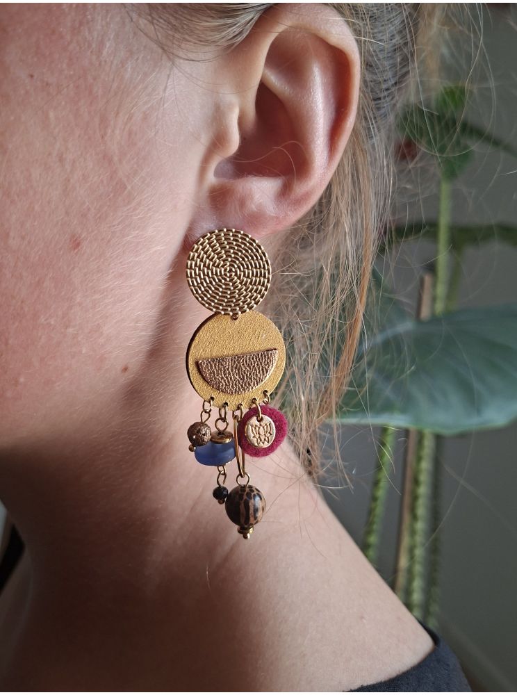 Boucles d'oreilles 5 terres.