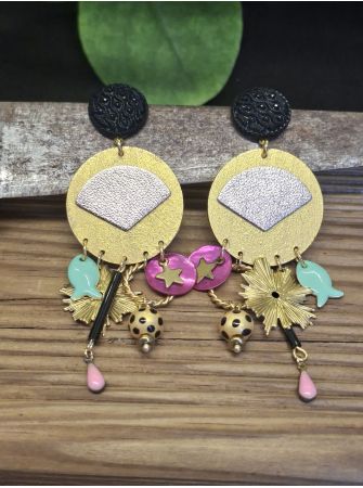 Boucles d'oreilles 5 terres.