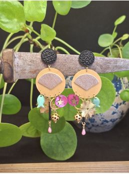 Boucles d'oreilles 5 terres.