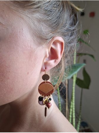 Boucles d'oreilles 5 terres.