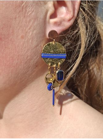Boucles d'oreilles 5 terres.